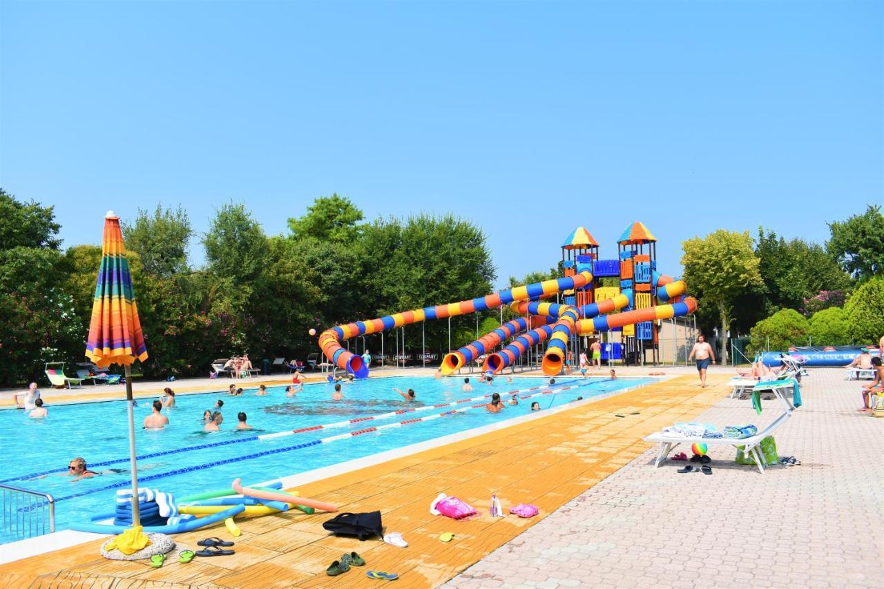 Villaggio San Francesco - Adria Holiday Mobile Homes Duna Verde Bagian luar foto