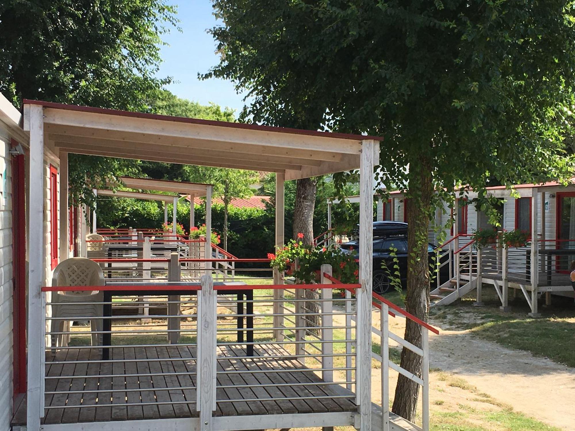 Villaggio San Francesco - Adria Holiday Mobile Homes Duna Verde Bagian luar foto