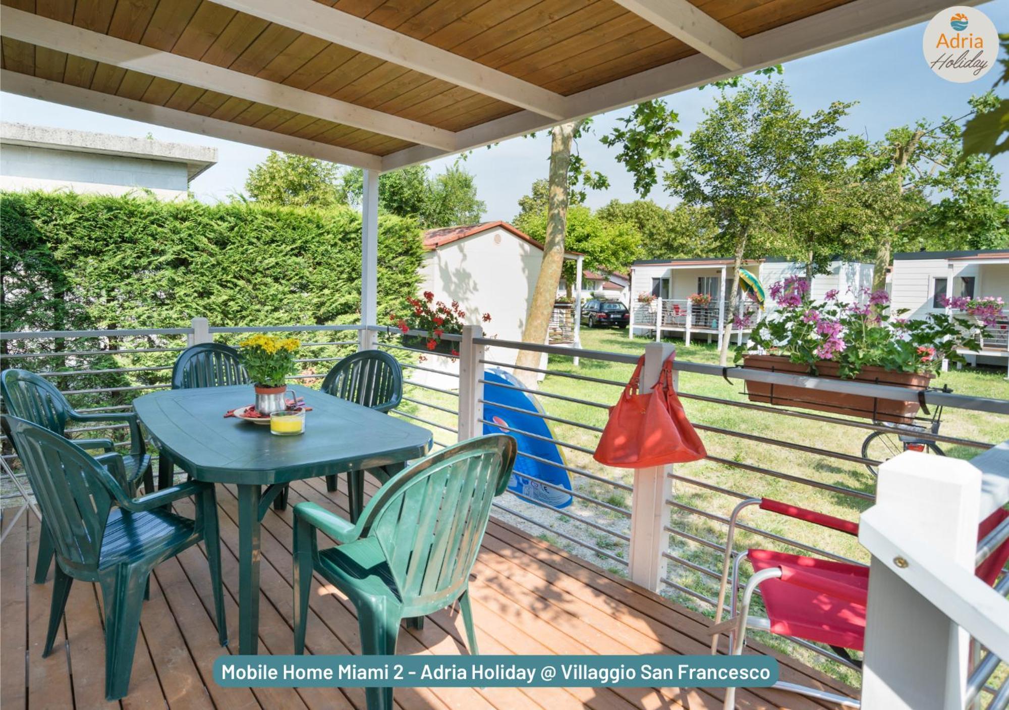 Villaggio San Francesco - Adria Holiday Mobile Homes Duna Verde Bagian luar foto