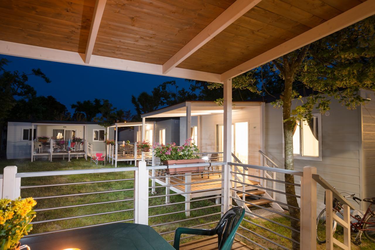 Villaggio San Francesco - Adria Holiday Mobile Homes Duna Verde Bagian luar foto